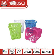 Plastic square laundry basket (58L)